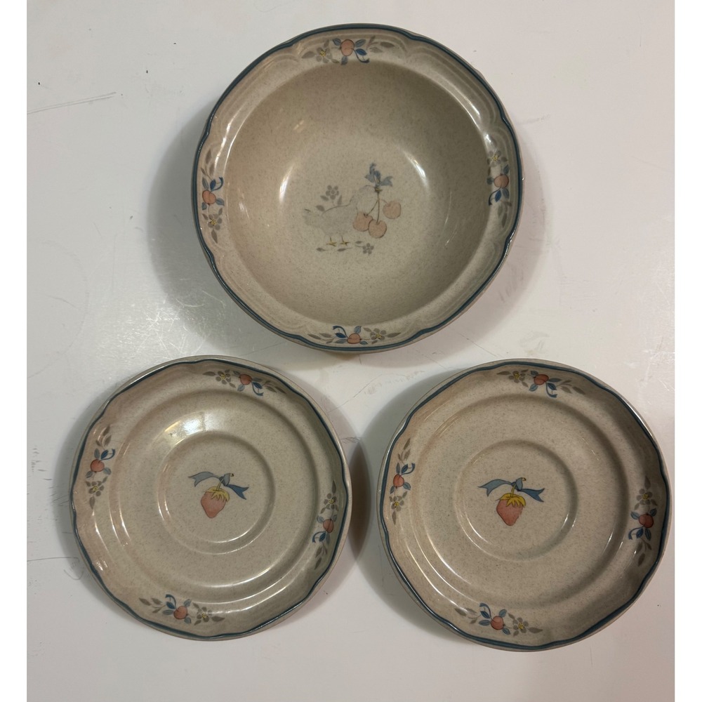 International Tableworks England Stoneware Bowl and 2 Saucers Pattern Japan